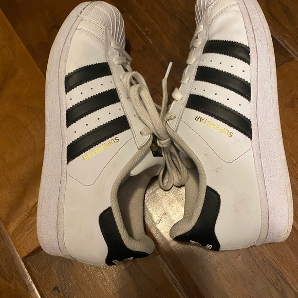 Slightly worn - Picture 5 of 5